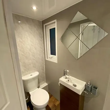 롯지 Apple Tree Hut, In A Private Garden