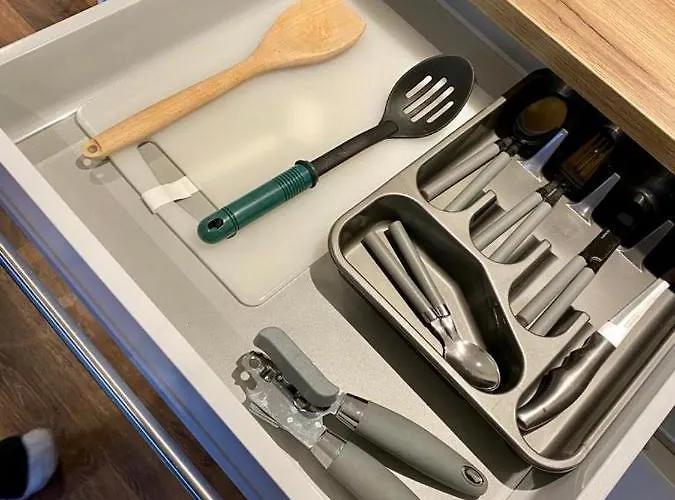 Lodge Apple Tree Hut, In A Private Garden *