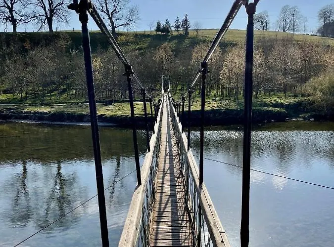 Lodge Apple Tree Hut, In A Private Garden Skipton